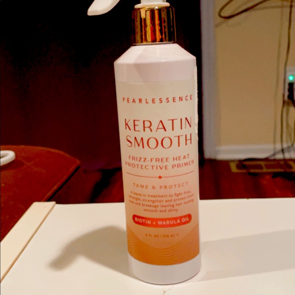 💥Pearlescent keratin smooth frizz free protector